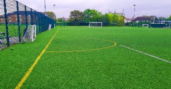 imran_07777's tweet photo. Hire your football pitches now 
Like share follow and repost
#5G 
#footy
#Pitches https://t.co/W7e1qe6Cw4
