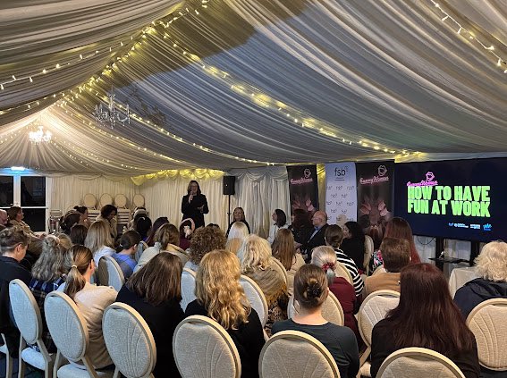 FunnyWomenLynne's tweet photo. A few snaps from last night’s brilliant @funnywomen HOW TO HAVE FUN AT WORK event in @DockyardChatham supported by @medway_council and @FSBKent - so many people to thank for making it a success. 🙏 https://t.co/SluiuzAFj4