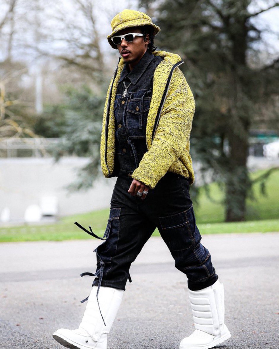 Lo que hemos empeorado en 20 años como sociedad, no tiene ningún sentido.