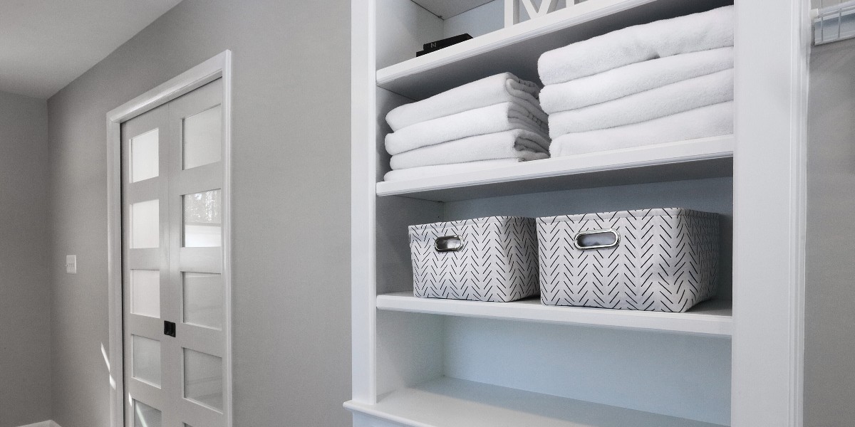 Laundry day just got a major upgrade with these storage and shelving solutions🧺✨Say goodbye to clutter, and hello to organization!

#lynchdesignbuild #lynch #homeremodeling #homeimprovement #homeaddition #laundryroom #laundryroomremodel #upstairslaundry #laundryroomgoals