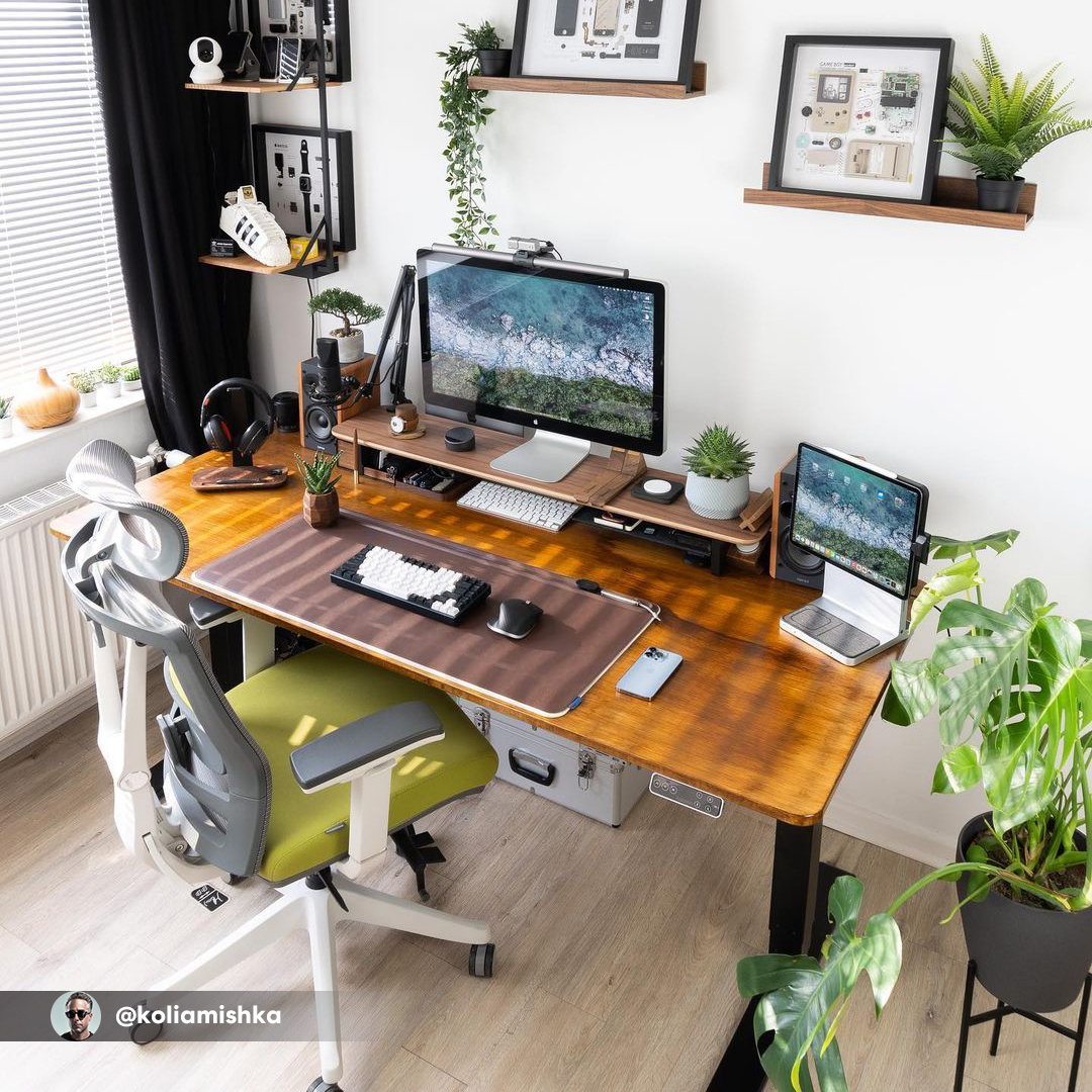 autonomous_labs's tweet image. Let the light of spring shine in your workspace! 🌸🌱

Your clean desk is the canvas for a day filled with productivity and positivity 🌞

Use code SPRING10 to get 10% OFF your first order from 20 - 31 March.

Shop now: autonomous.ai

#springvibe #sunshine #happyspring
