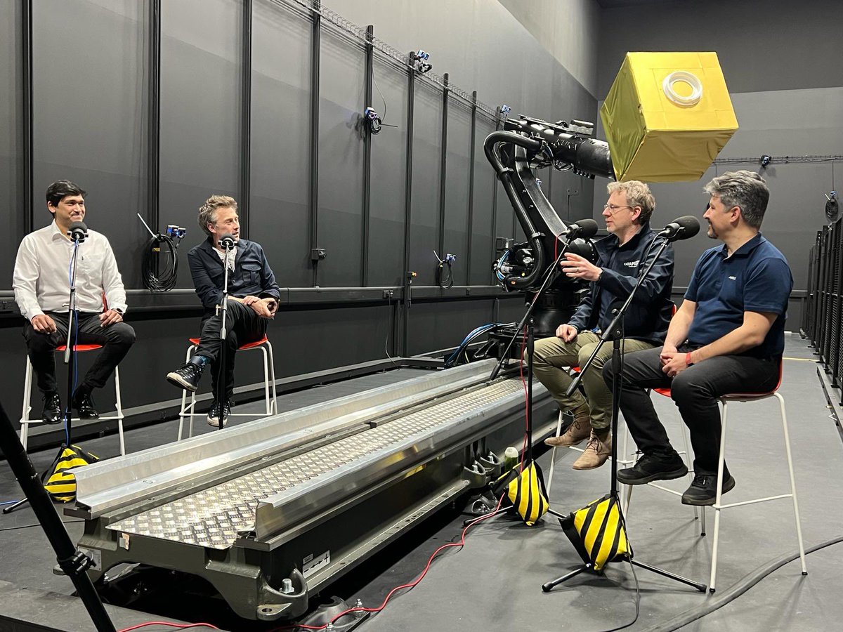 We’re out of the studio today recording another fantastic episode of the In-Orbit Podcast at our IOSM facility in Westcott - exploring all things robotics. The new series of In-Orbit is coming soon, subscribe on your favourite podcast app so you don’t miss an episode 🛰️🎙️