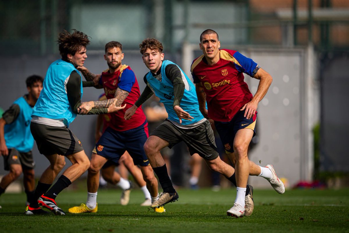 FC Barcelona - Masia tweet media