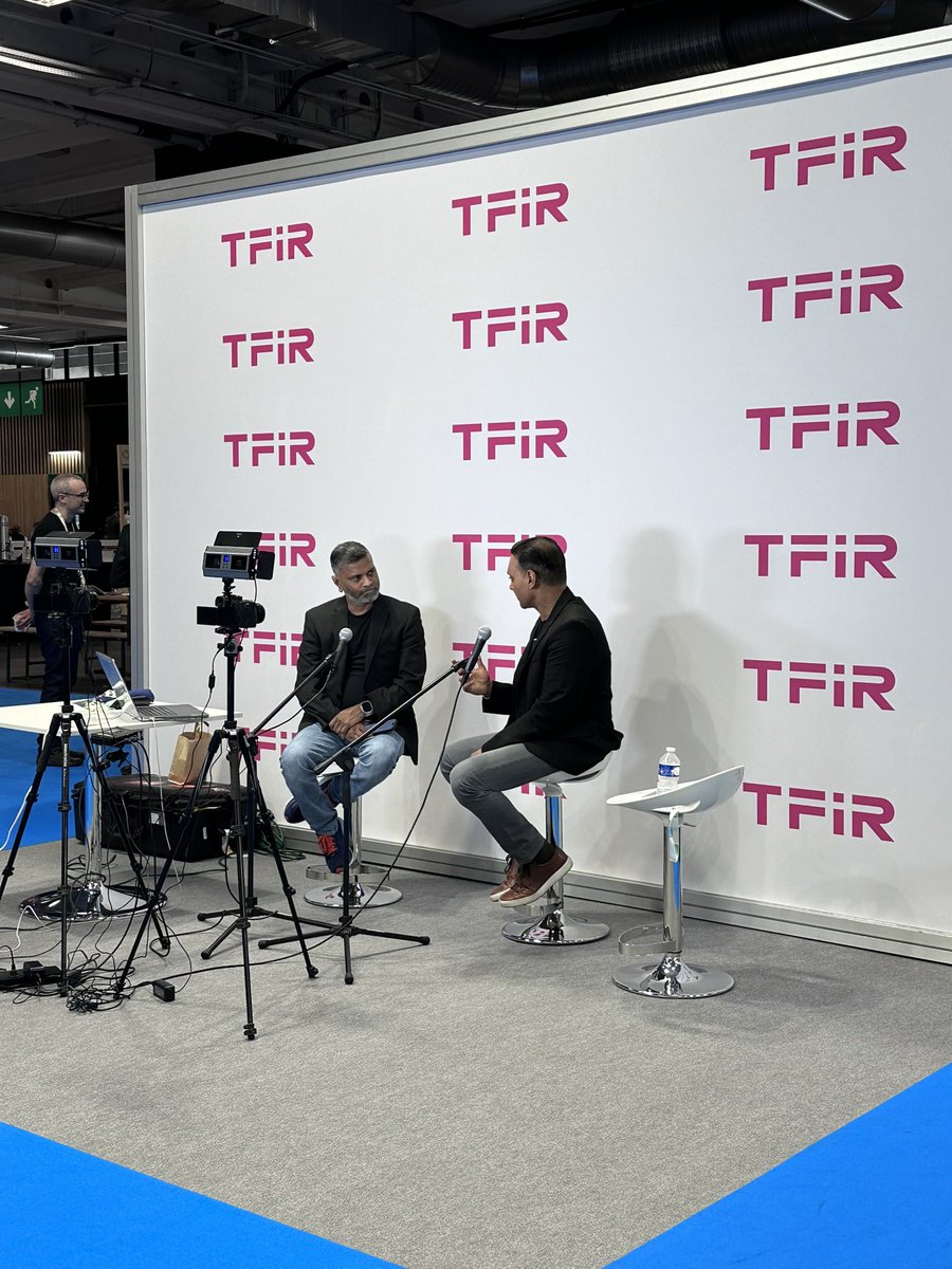 Larry Carvalho #Seattle tweet media