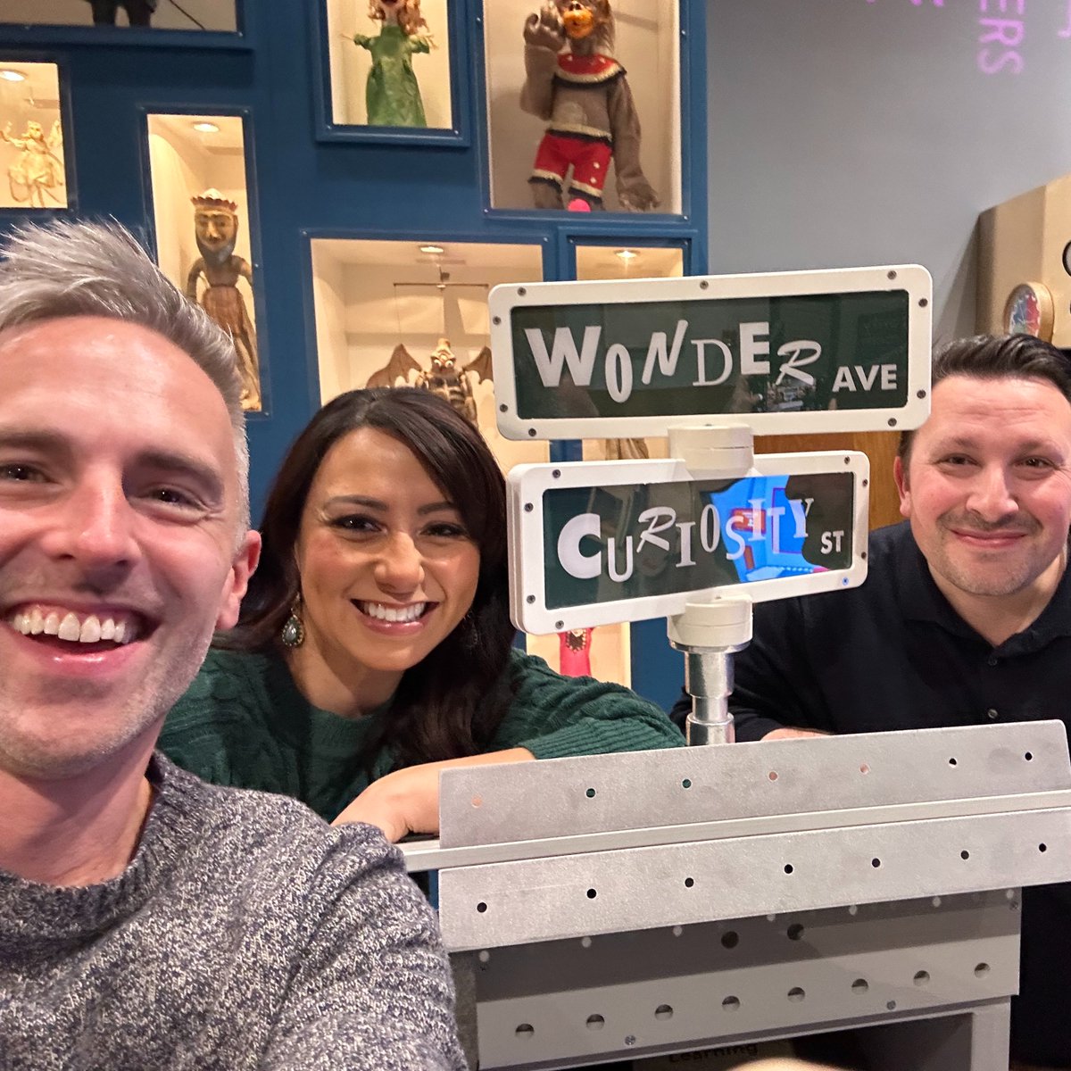 Spent the morning @PghKids to wish #MisterRogers a happy birthday–and to talk with @DaisyJadeTV about the incredible new Wonder Box, full of fresh copies of @When_You_Wonder!