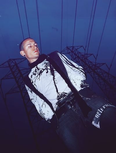 Mayerislife's tweet image. Wash the poison from off my skin. Show me how to be whole again. #320changesdirection #ChesterBennington #MakeChesterProud #LinkinPark