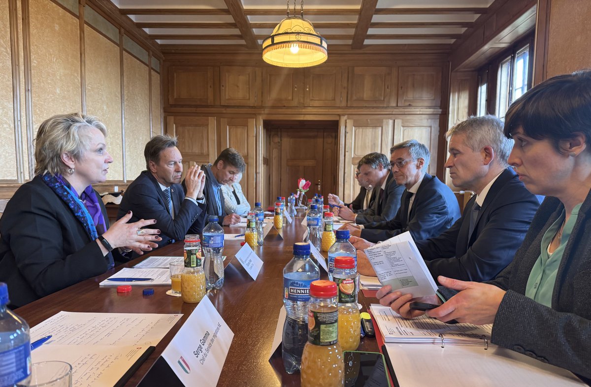 Je rencontre aujourd’hui des représentantes et des représentants du canton de #Neuchâtel, de la commune et de la population pour parler de la situation au centre fédéral pour requérants d’asile de #Boudry. @SEMIGRATION @Etat_Neuchatel