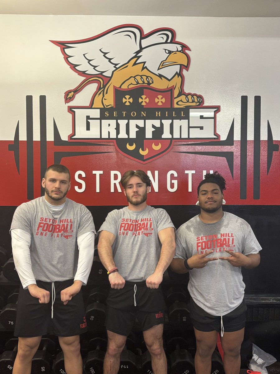 SHU_FBALL's tweet photo. The Griffins were getting after it this morning‼️

Weight Room Warriors💪🏽🔥 https://t.co/sxnQXeLYut
