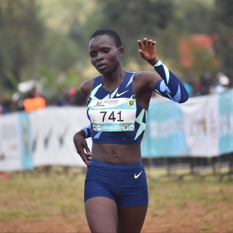 WorldAthletics's tweet photo. For 🇰🇪's Emmaculate Anyango, nothing is impossible as long as you believe in yourself.

#WorldCrossCountry feature ⬇️
