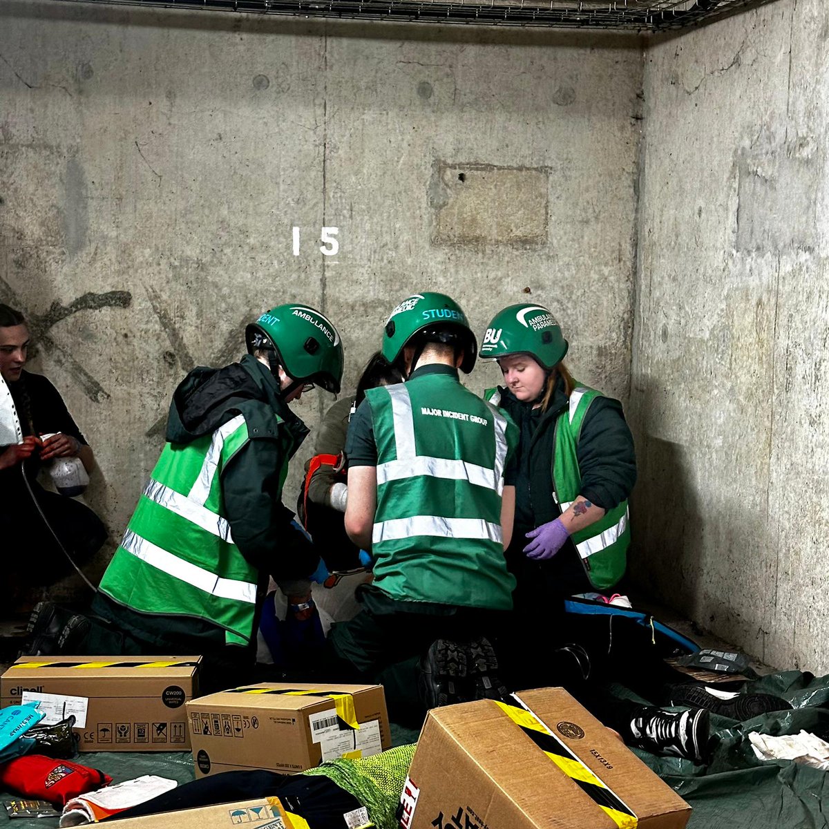 BU_ParaScience's tweet photo. Thanks to our amazing partners - Air Ambulance, Dorset Paramedics, Rapid Relief Teams, AUB makeup students, and the Old FireStation - we made today's simulation possible! ππ #BuProud #HSS #Para #BuFusion @bournemouthuni @inspiredAUB @rapidreliefteam_uk https://t.co/IzhyC9lriA