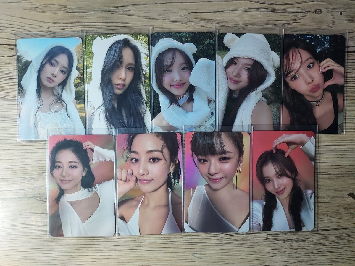 kailangan ko sila makitang ot9 pls

anyways wts nayeon tzuyu mina sana  bear blast hahahaha