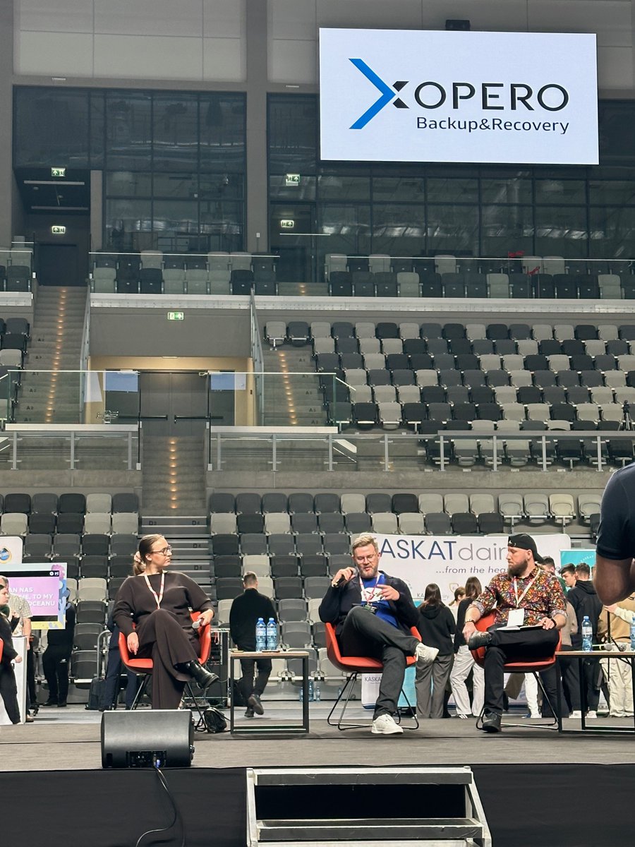 xoperobackup's tweet image. O dezinformacji, ochronie danych w Gorzowie na Gorzów Future Leaders 2024. @r02ld dzielił się wiedzą na temat dezinformacji, modeli AI dostępnych w black market - jak wykrywać i jak przeciwdziałać! #xopero #backup #gitprotect #cybersecurityawarenessmonth