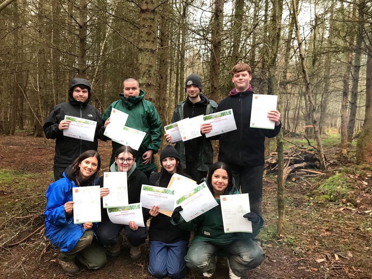 Raising Attainment Forrester (@raisefhs) on Twitter photo Celebrating our last day with THRIVE <a href="/GreenTeamEdin/">The Green Team</a> all seven pupils achieved their Level 1 John Muir Award, a Saltire Award & the Junior Forrester Award along with a Green team recognition certificate. Thank you Kate H & the THRIVE team! #conservation #gotyourback #forriesfamily Celebrating our last day with THRIVE <a href="/GreenTeamEdin/">The Green Team</a> all seven pupils achieved their Level 1 John Muir Award, a Saltire Award & the Junior Forrester Award along with a Green team recognition certificate. Thank you Kate H & the THRIVE team! #conservation #gotyourback #forriesfamily