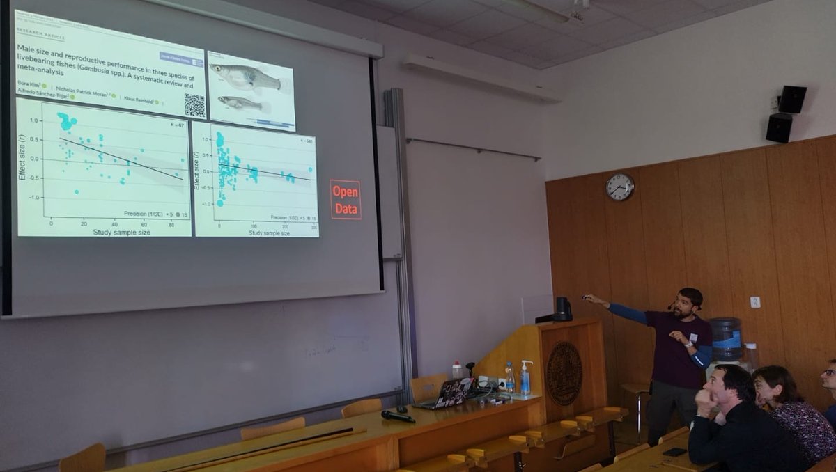 I had a wonderful time talking about #evidencesynthesis #systematicreviews #metaanalysis at Charles University (Prague).

Thank you to all attendees. Special thanks to @VojtechBrlik for the invitation. It was a wonderful experience!