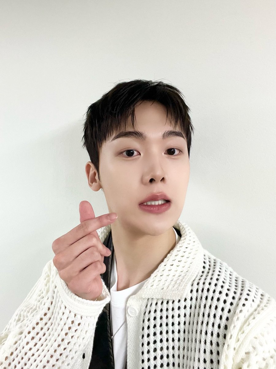 DayanaCo5's tweet photo. The best wishes to the best maknae
#산하의_바램이_모두이뤄질_스물다섯
HAPPY BIRTHDAY SANHA
#윤산하 ☆ #ASTRO ☆ @offclASTRO https://t.co/XRhKTP4WCB