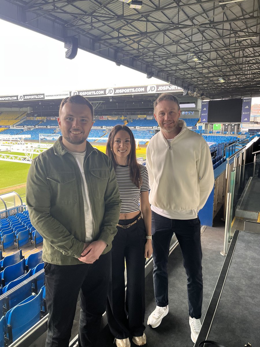 Here @LUFC for the @LAPSCareers ahead of the game event, to support sporting professionals explore alternative and dual careers that they could do as a Allied Health Professional @Conns23 #AHP #football2AHP #healthcareers
