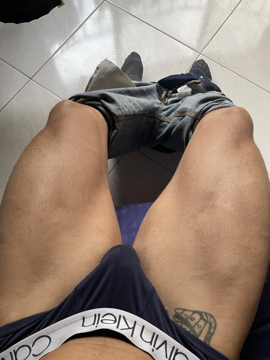 Mateoalv7's tweet photo. Pants off https://t.co/FlPg2S8tKY