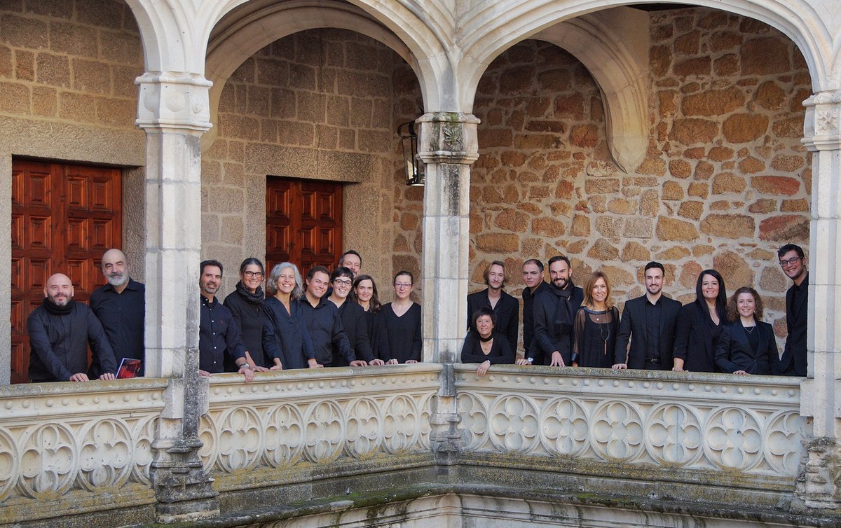 JMDLatina's tweet photo. La agrupación vocal de cámara #CapillaRenacentista, con dirección de Amaya Añúa, presenta un #concierto con los pasos más reconocibles de #SemanaSanta en #DistritoLatina.
¿Vienes?
22MAR 19:00 h
Centro Sociocultural El Greco
C/El Greco, 29

Más planes 👉 https://t.co/IxZsXxQbR0 https://t.co/LPFePwIG8x