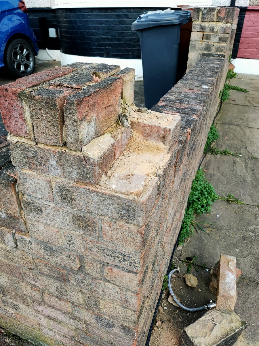 tilsonpeter's tweet photo. @asda @AsdaServiceTeam thank you for delivering our shopping today, but, look how your driver left out wall... I have it all on CCTV too, surely this can't be deemed ok? https://t.co/JpnFgB2vto