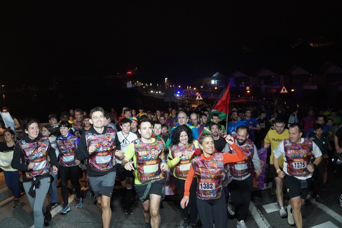 Harro. Herri. Irri. 
🌈💫😊
_
#korrika23 #korrika #oriomareabizian