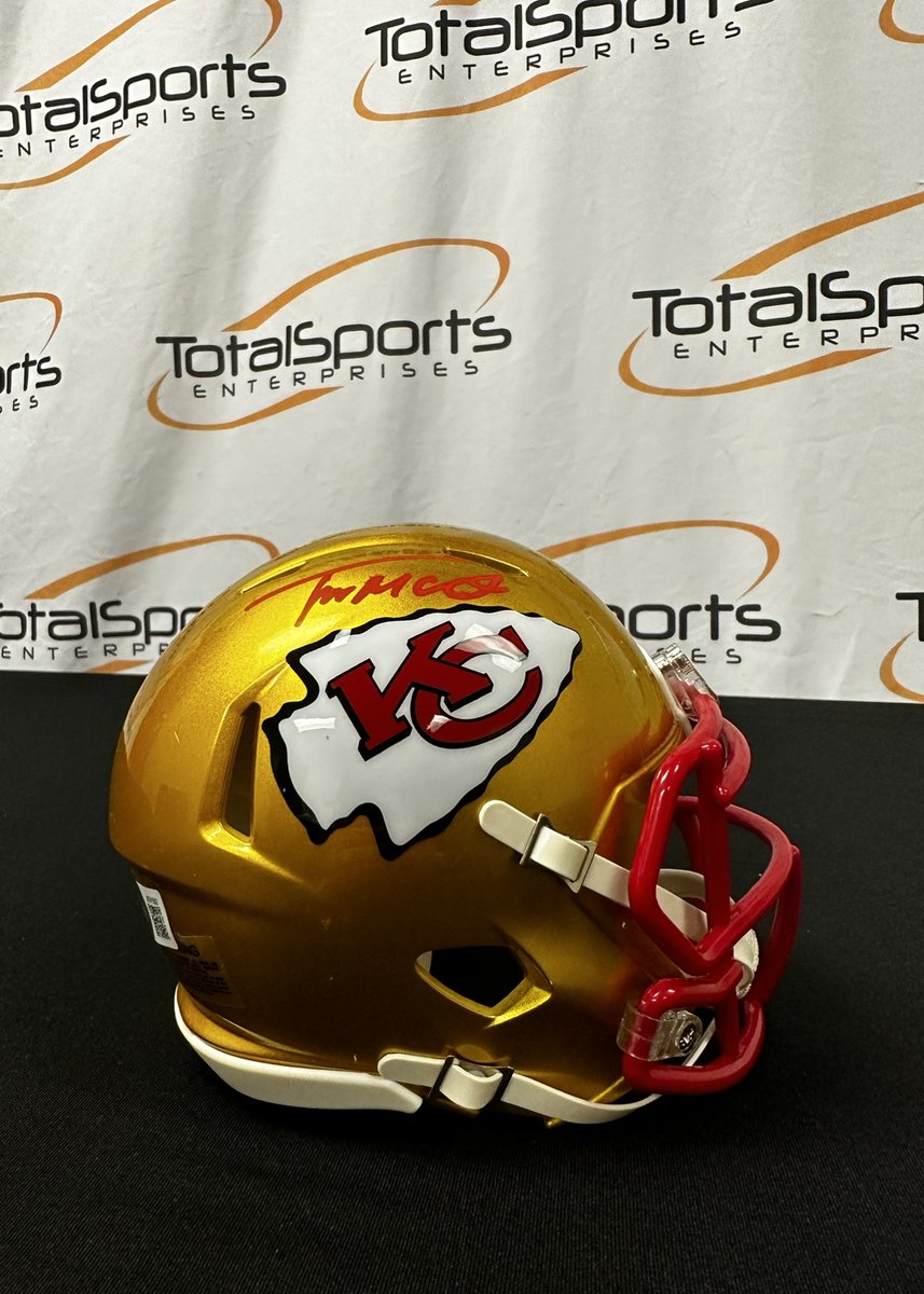 💥 FLASH DEAL 💥 Trent McDuffie autographed flash mini helmets: $129! Discount code: 'FLASH22' FIVE AVAILABLE! ⬇️⬇️⬇️ tsekansascity.com/products/trent…