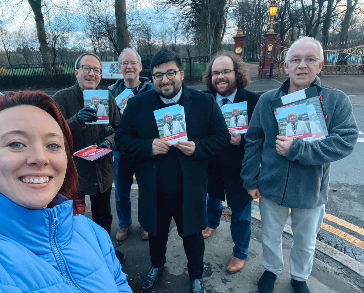 Spent a lovely evening canvassing in Jordanhill with Team @AnnieslandLab for @PJFerguson18. Had a number of new voters for @ScottishLabour on the doors. They are fed up with the status quo with our two failing governments. Only @ScottishLabour will put Glasgow first 🌹