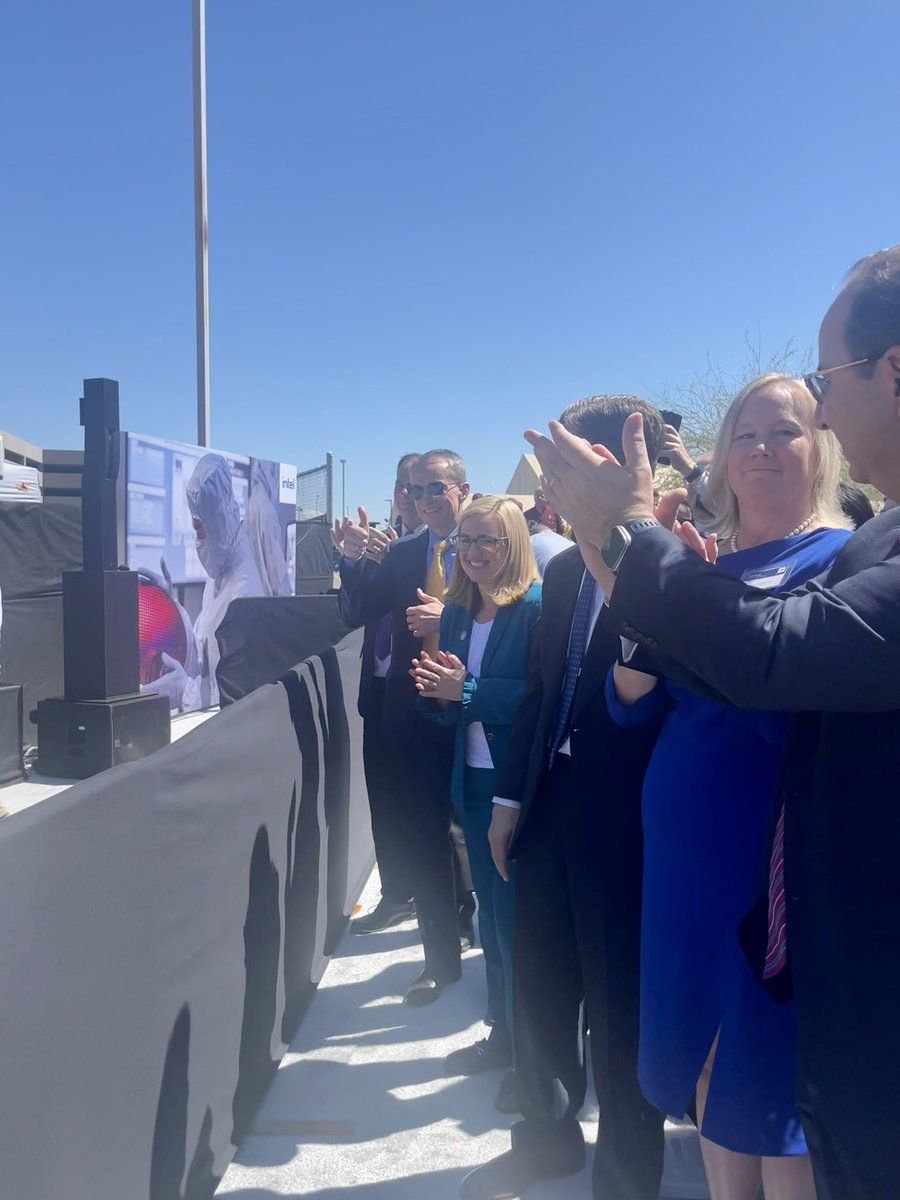 Mayor Kate Gallego tweet media