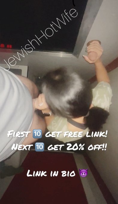 It&rsquo;s hump day! Let&rsquo;s fuck! 😈 #love #FYP https://t.co/Kger3ncI3p<a href="/tag/love"class="tags">#love</a><a href="/tag/fyp"class="tags">#FYP</a>