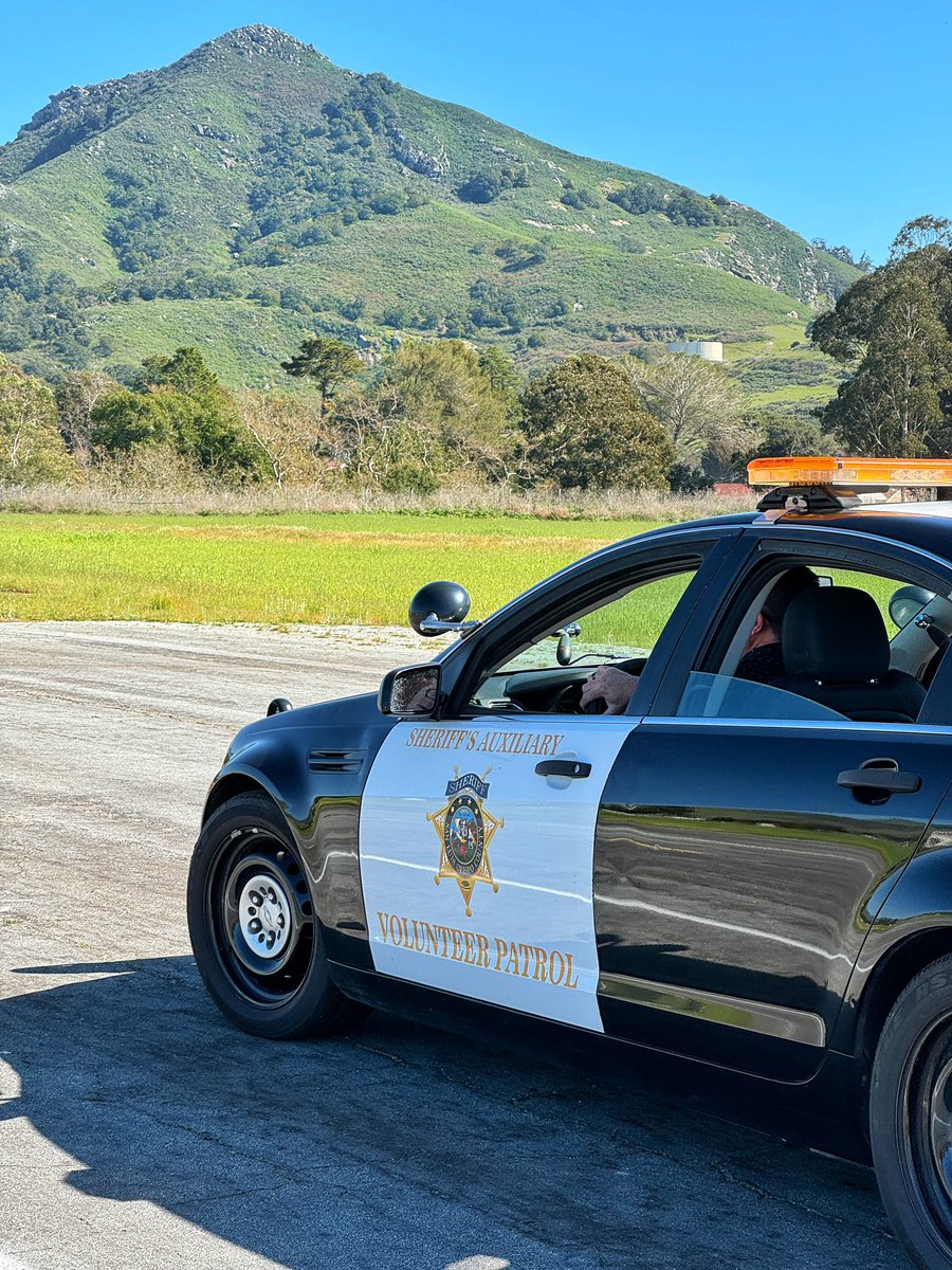 Training day for our dedicated volunteers! 🚔 We’re grateful for our new Sheriff’s Auxiliary Volunteer Patrol (SAVP) members gearing up for volunteer duties. Serving our beautiful county with pride! #SheriffsAuxiliaryVolunteerPatrol #CommunityService