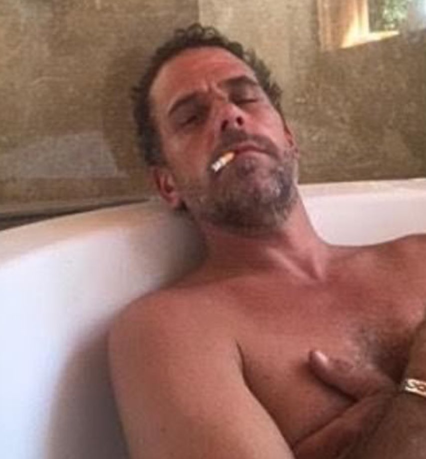 atensnut's tweet image. Where’s  Hunter?   

Why hasn’t this sorry scumbag been arrested?