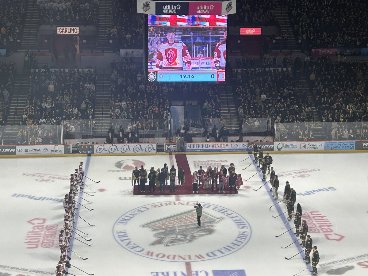 What a fabulous evening at #SheffieldVarsity2024 Huge credit to everyone involved pulling the Ice Hockey event off and all of the events over the next few weeks! What a showcase for the city! Good luck to everyone involved!