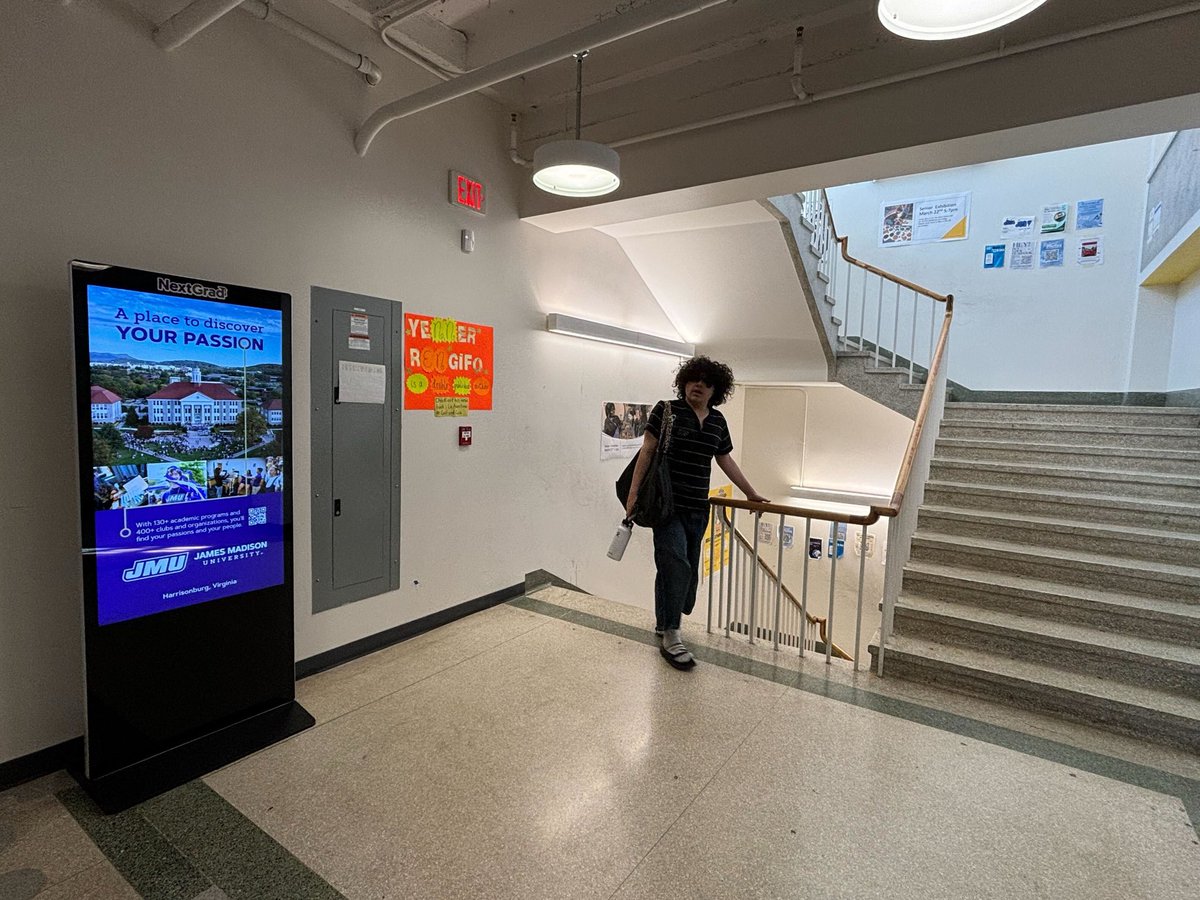 mmkincart's tweet photo. I am excited to announce we are now serving students in the #WashingtonDC area! We are thrilled to welcome @DCISchool to the @NexGradNetwork. #HigherEducation #TeamNextGrad💜 https://t.co/kN2ZjmhZTo
