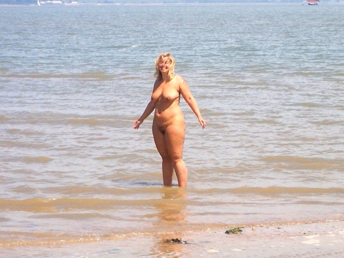 clothesfreeuk's tweet photo. True today as its always has been ❤️ #benakedbehappy #naturism #normalnudity #aunaturale #nonsexualnudity #naturist #nudeisnotrude #bodypositive #nude #naked #bare #healthy #skinnydipping #nakedswimming #skinisin #natural #naturalmale #naturalfemale #clothesfreeliving #aunaturale https://t.co/wIXMdocFI4