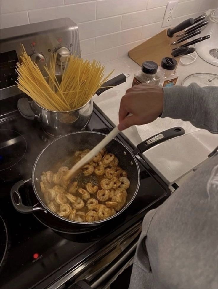 sujiro. (@indeccency) on Twitter photo 