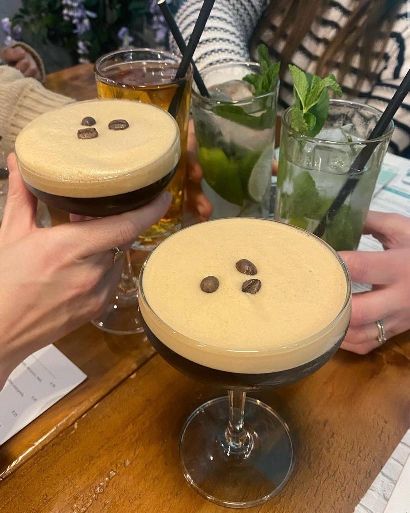 Just a reminder that you can order any two cocktails for just £15 between 3pm and 8pm, every day at Carlisi... Salute! #cocktails #2for15 #cocktaildeals #drinksdeals #liverpooldrinks #liverpooleats #italiancocktails #italianmenu #cocktailmenu