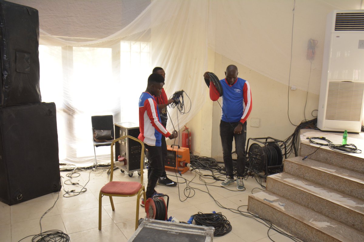 cogitoevents's tweet image. From lens to screen, we&apos;re dedicated to excellence! Our high-quality equipment ensures your production shines bright every time. If it&apos;s not excellent, it&apos;s not Cogito Ergo Sum.✨

#QualityMatters #LightsCameraQuality #SoundAndScreen #CogitoEvents #CogitoErgoSum