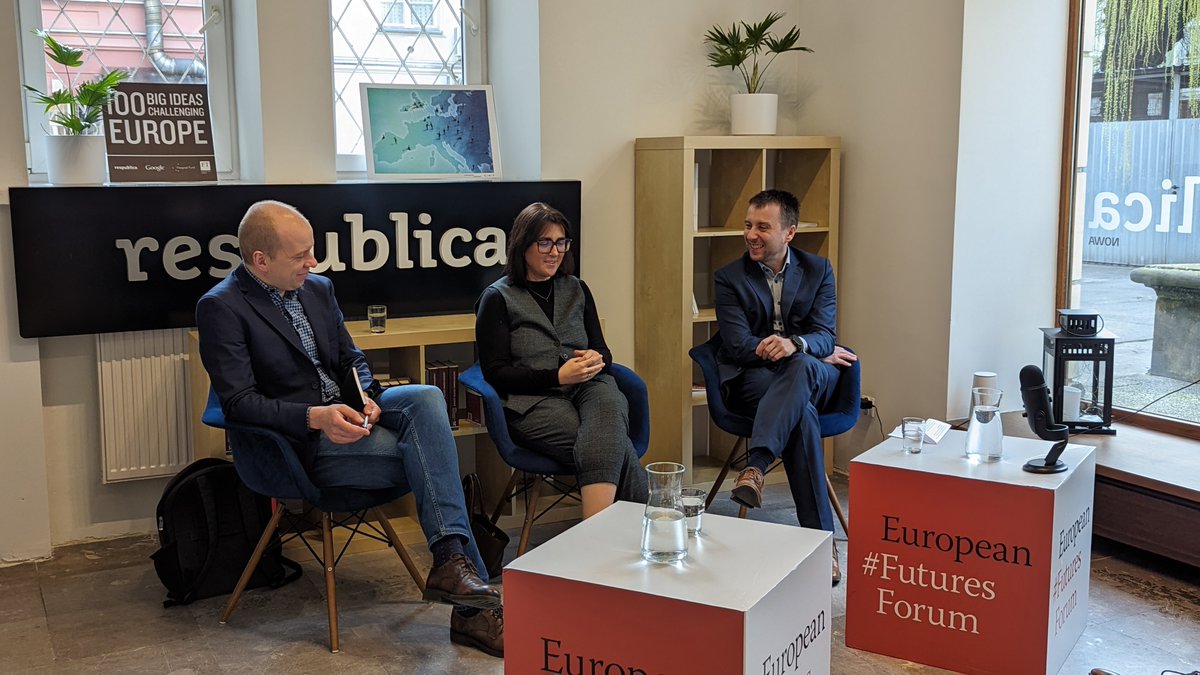 Rozpoczęliśmy debatę o Pegasusie i bezpieczeństwie cyfrowym! W Res Publice rozmawiamy z <a href="/WojciechKlicki/">Wojciech Klicki</a> i Katarzyną Leder Salgueiro. Moderuje <a href="/KasprowiczT/">Tomasz Kasprowicz</a>. 

👉 Zapraszamy do transmisji na żywo: fb.watch/qWMa8OLYDT/