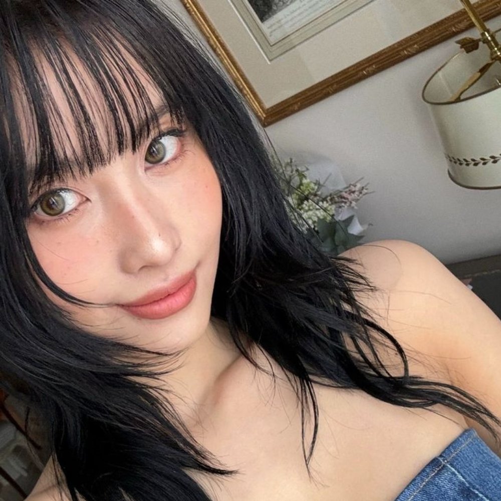 minie_gguk's tweet image. hi! I'm louella! 

☆ﾟ⁠.⁠*⁠･I'm looking for more interactive moots/bffs!☆ﾟ⁠.⁠*⁠･

♡— she/her | filo
♡— loves music, kpop, and arts
♡— not new to #stantwt /#kpoptwt
♡— bts, svt, enhy, txt, lsrfm, twice and more.♡
♡— any fandom is welcome :)

♡/🔃/💬 to be moots!