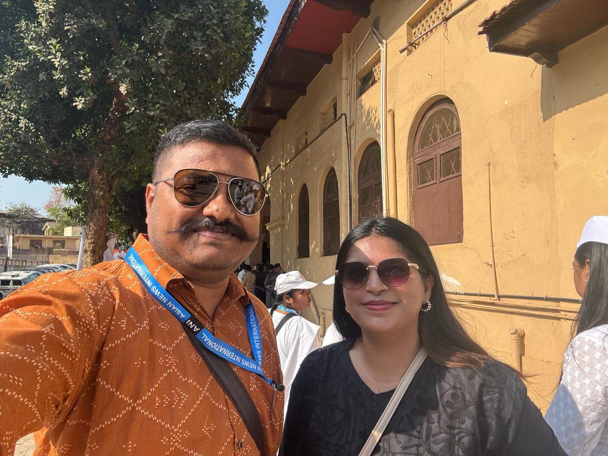 Got to meet super talented old colleague & ANI Maharashtra bureau chief @Ranjeetjs after 8 years!

During the coverage of Bharat Jodo Nyay yatra in Mumbai.