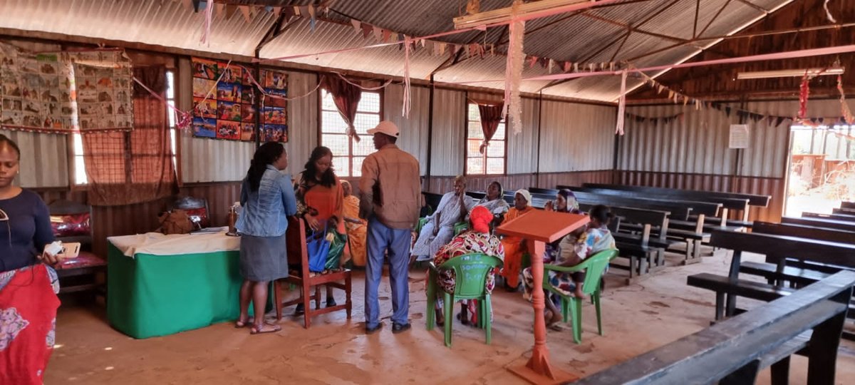 authoraid's tweet image. Join Stephen Bannah, a member of AuthorAID Ghana Hub, as he takes you on a journey through #qualitativeresearch, covering forms of qualitative #research data and 12 key #sampling techniques. Read the blog here: authoraid.info/en/news/detail…
#academia