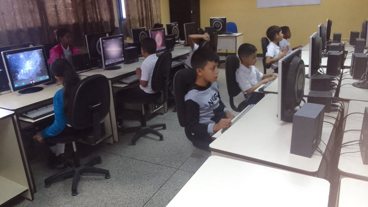 CbitExearioSosa's tweet photo. #20Mar #ÉpocaDeTransformación Atención a estudiantes de 4to C Practicando la multiplicación con TuxMath. @NicolasMaduro @_LaAvanzadora @MPPEDUCACION @Fundabit_ @leivi24 @cdclara @EleamerAbdala @Dimary08 @Fundabitlara01 https://t.co/E7xKlNUV3f