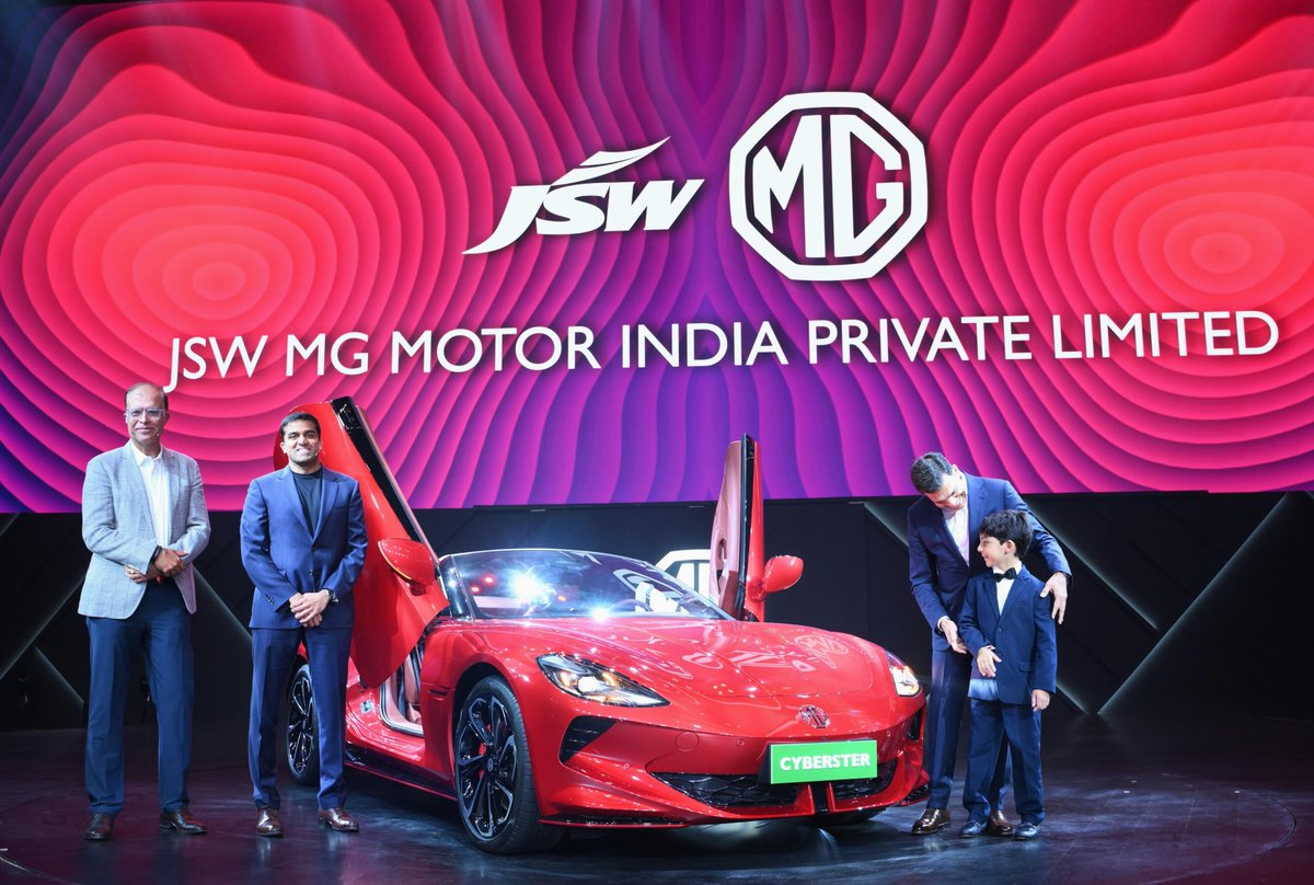 TheJSWGroup's tweet photo. Hearts full of hope & minds brimming with innovation, we've witnessed the power of collective action, and the future looks brighter.

Thank You to all for being a part of our JSW x MG Drive.Future celebration.

@ParthJindal11 | @rajeev_chaba | @MGMotorIn | @DomeIndia 

#JSW #JSWMGMotorIndia #Innovation #FutureTech #DriveFuture #MorrisGaragesIndia #MGMotorIndia #BetterEveryday #SAICMotor #SAIC #JointVenture #ParthJindal #SajjanJindal #RajeevChaba #NSCIWorli