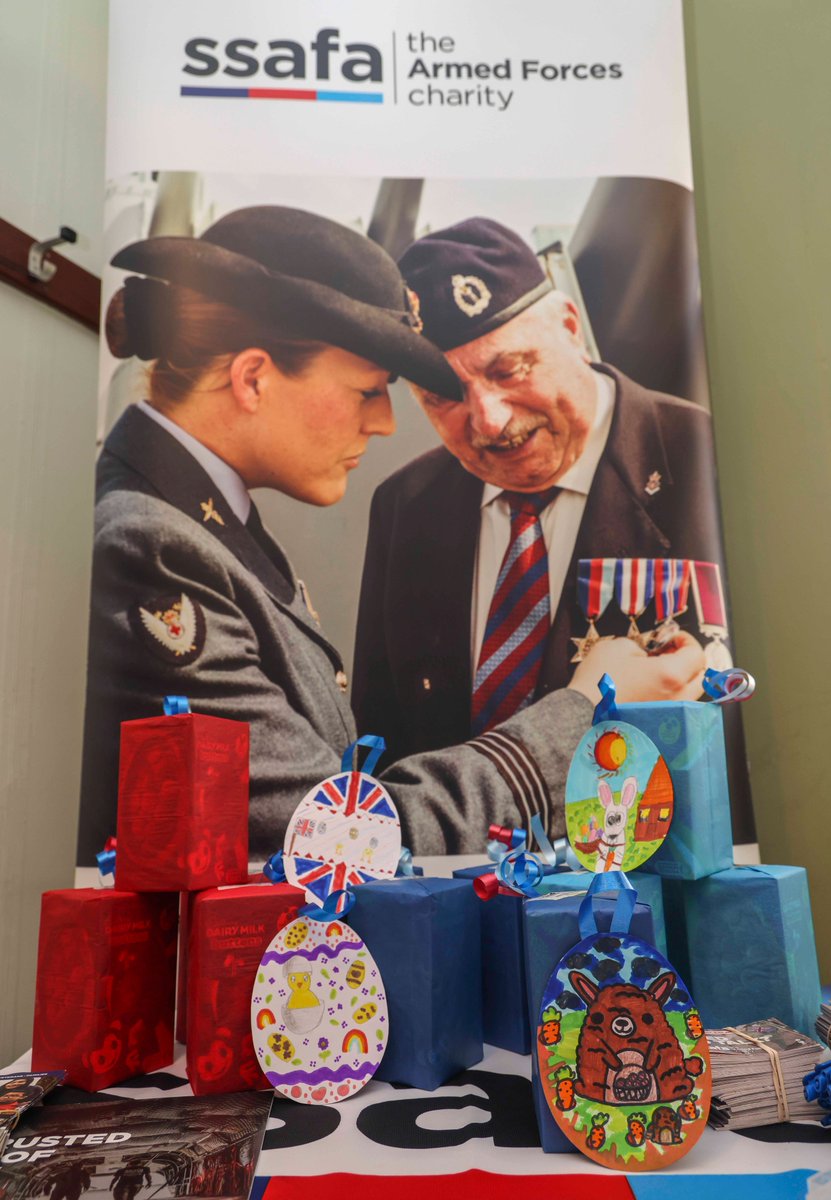 Egg-ceptional Easter Egg judging at RNAS Yeovilton!🐣 Local school children aged 4-11 years old put their art skills to the test decorating Easter Eggs. Station personnel judged the colourful Easter Egg artwork to raise awareness of @SSAFA. #royalnavy #fleetairarm #ourpeople