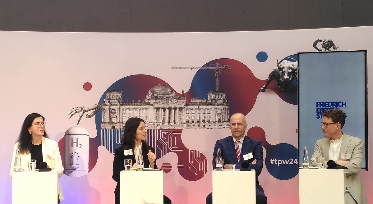 Great discussion with a lot of consensus on the need to update the EU's investment architecture with @HeleneSchuberth, Dominika Biegon @dgb_news and Klaus Deutsch @Der_BDI at #TPW24.