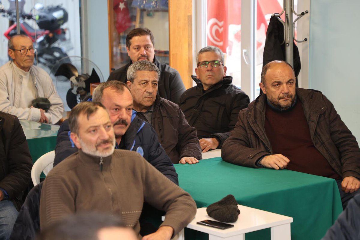 selamidelibalta's tweet photo. Zeytinburnu Balıkçılar Derneği ve Su Ürünleri Kooperatifi’ni ziyaret ettik.

Misafirperverlikleri için komşularımıza çok teşekkür ediyorum.

Pruvanız neta, dümeniniz viya, rüzgârınız kolayına, bahtınız açık olsun… https://t.co/mpa0Gug64K