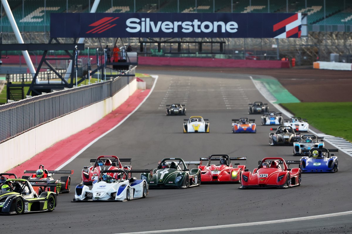 What an amazing first race day for 2024.  Zeo Prototypes opening round was on the Silverstone International circuit with 24 cars. 

As always James Roberts Photography took some amazing photos. 

#zeoracing #zeoprototypes #britishracing #brscc #Silverstone