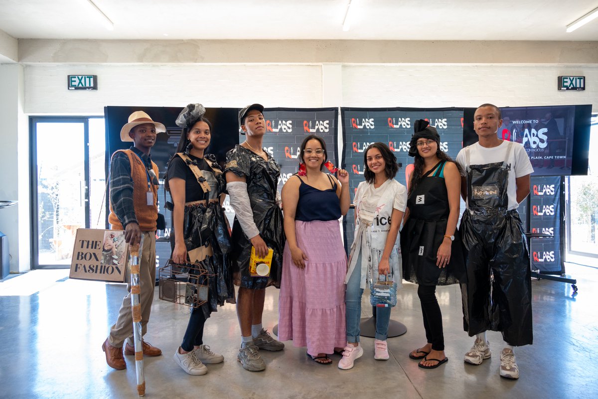 RLabs's tweet photo. This week, our #ReCha team led us in celebrating #GlobalRecyclingDay, emphasizing recycling and creativity. Our champions showcased their best creations from recycled materials. Congratulations to our winners Joshua Lawrence and Loyiso Eugene Pieterse, Well done!
#RLabs #FF2024 https://t.co/9bvUwoygJ3
