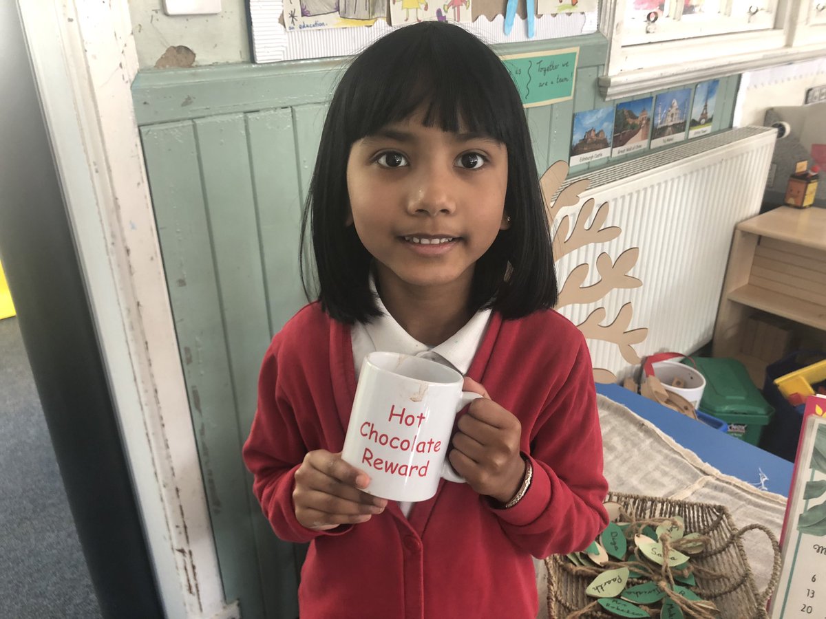 MissCollins_SPS's tweet photo. This week’s hot chocolate winner worked really hard on her writing last week! Well done 🌟 https://t.co/n5b6rZIvBg