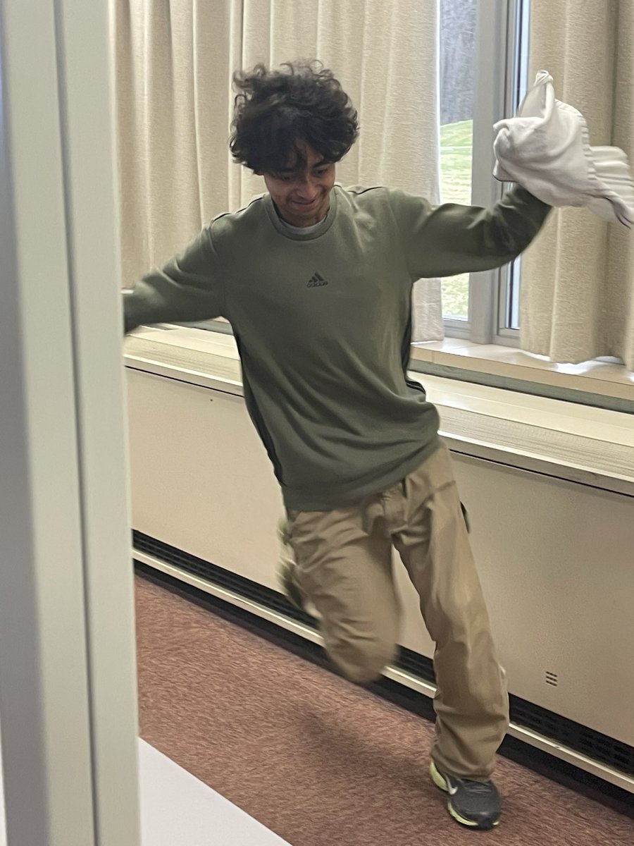 Theresa Emma tweet media