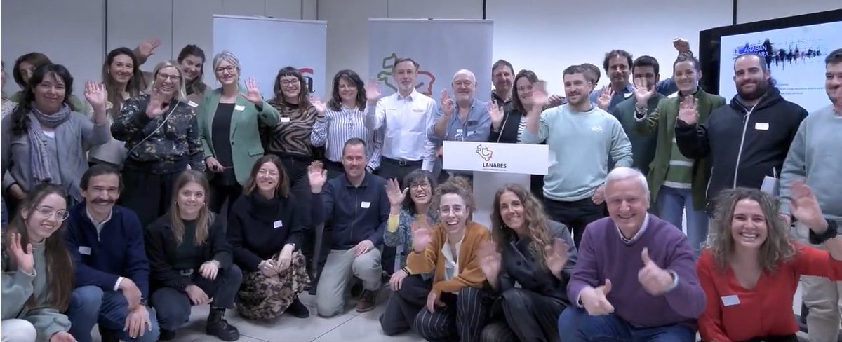 lanabes (@lanabes) on Twitter photo Podéis ver aquí el video-resumen del Foro de Empresas de Álava celebrado recientemente en <a href="/camaradealava/">Cámara de Comercio, Industria y Servicios de Álava</a> .
labur.eus/VPJ4L Podéis ver aquí el video-resumen del Foro de Empresas de Álava celebrado recientemente en <a href="/camaradealava/">Cámara de Comercio, Industria y Servicios de Álava</a> .
labur.eus/VPJ4L